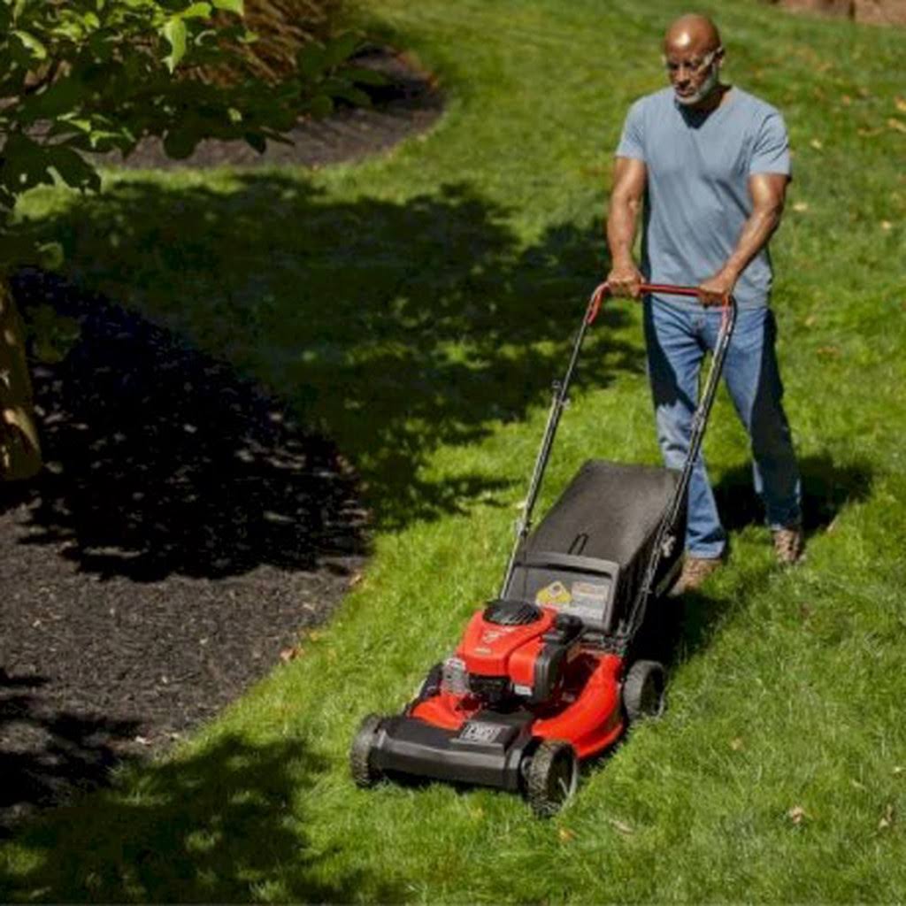 Craftsman M220 150-cc 21-in Self-Propelled GAS Lawn Mower with Briggs & Stratton Engine
