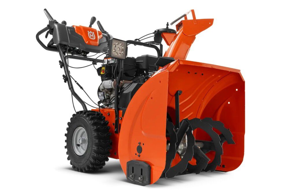 Husqvarna ST 224 Residential Snow Blower 24″ 208cc